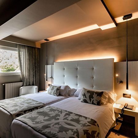 Xalet Bringue Hotel إل سرات المظهر الخارجي الصورة