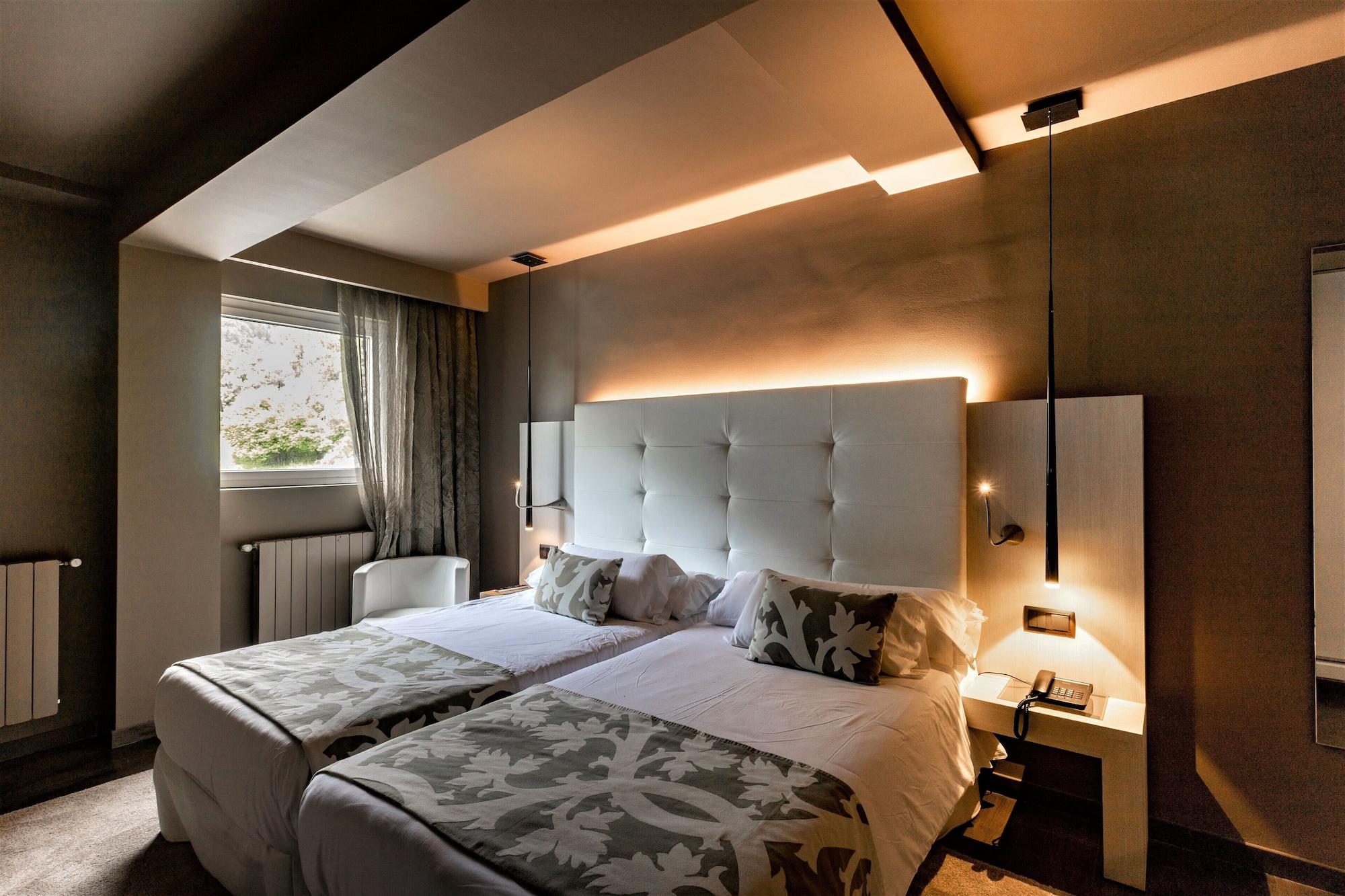 Xalet Bringue Hotel إل سرات المظهر الخارجي الصورة