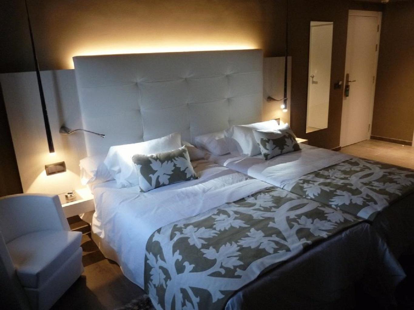 Xalet Bringue Hotel إل سرات المظهر الخارجي الصورة