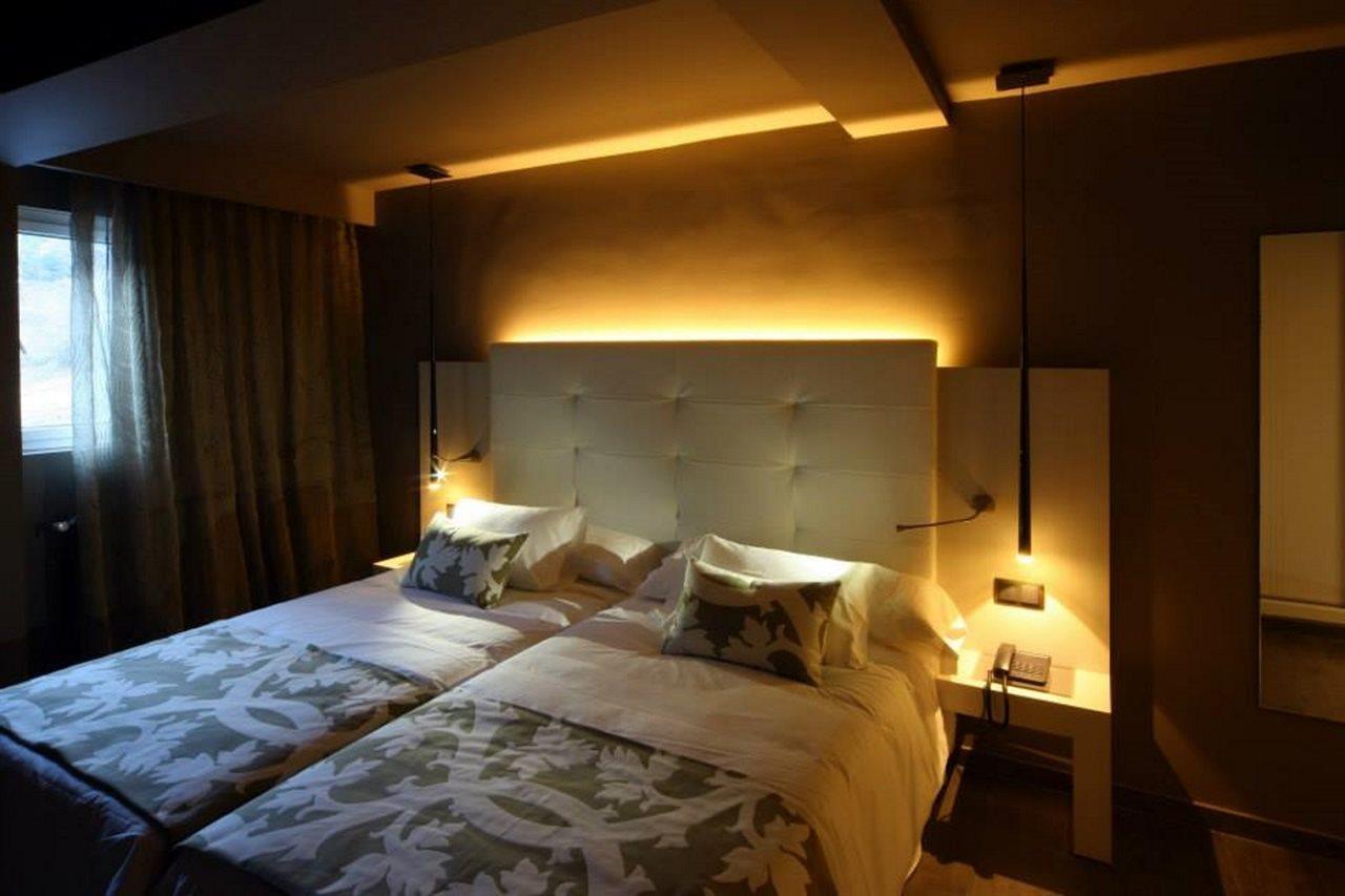 Xalet Bringue Hotel إل سرات المظهر الخارجي الصورة