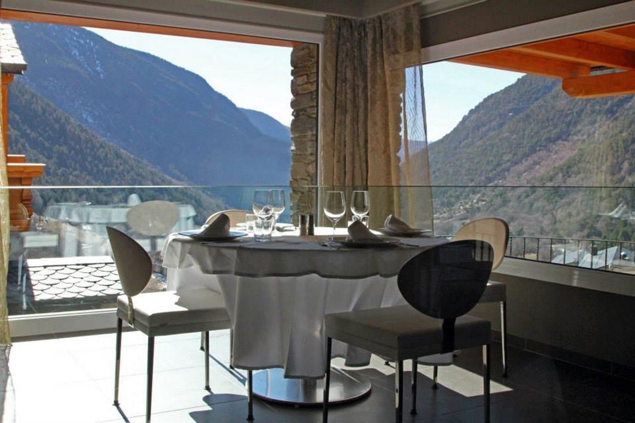 Xalet Bringue Hotel إل سرات المظهر الخارجي الصورة